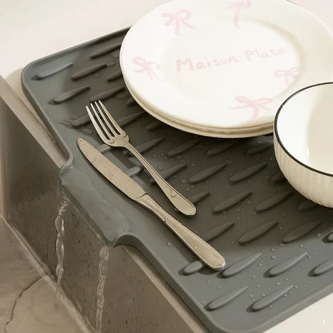 Silicone Dish Drying Mat, Heat-Resistant, Non-Slip and Rollable, view 5