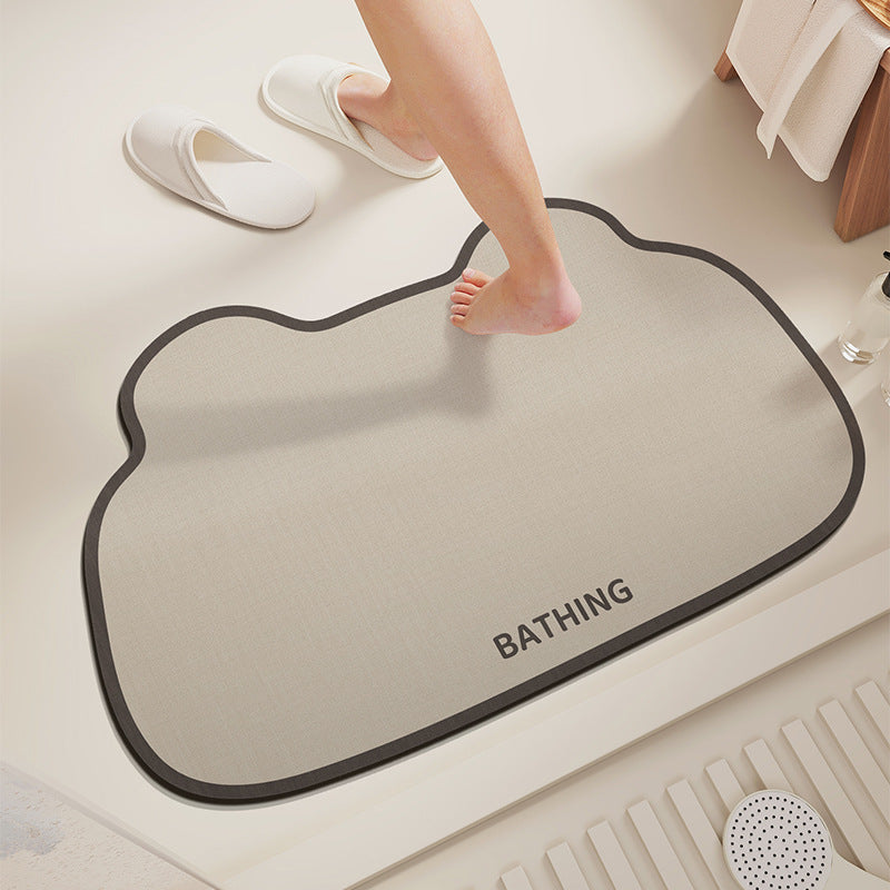 Soft and Absorbent Bath Mat | High & Bury