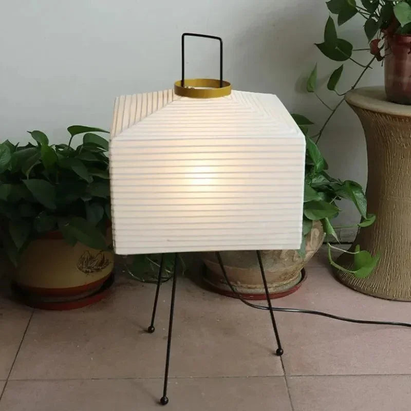 Sorduna Floor Lamp