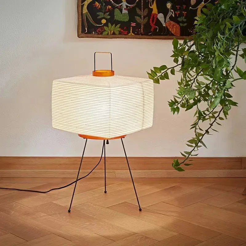 Sorduna Floor Lamp