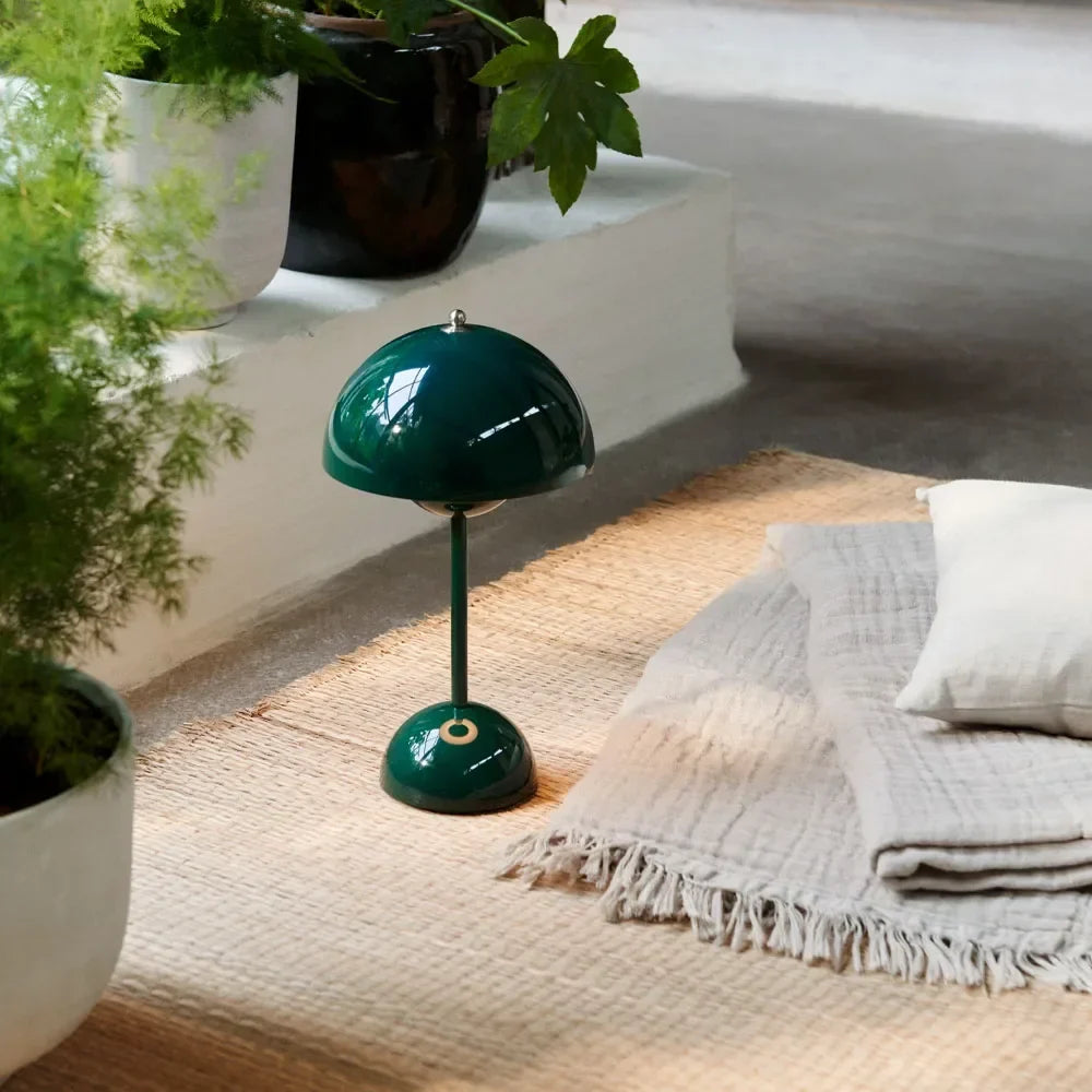 Sorrelfell Table Lamp