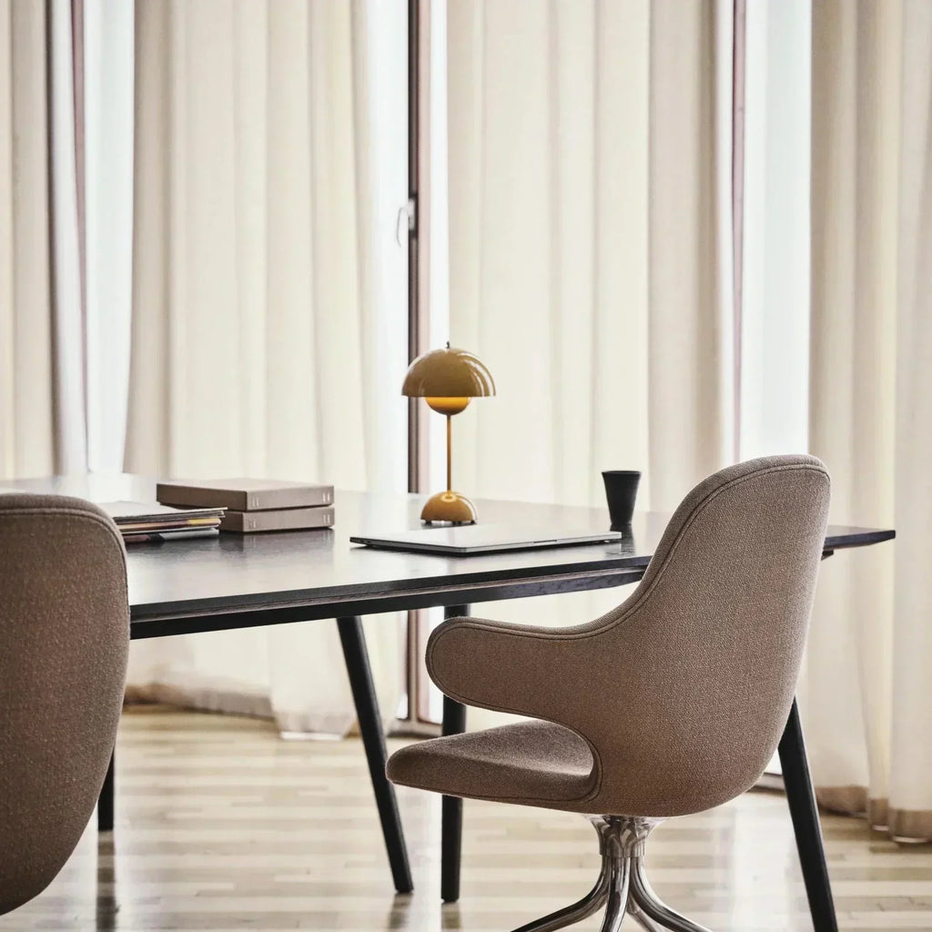 Sorrelfell Table Lamp