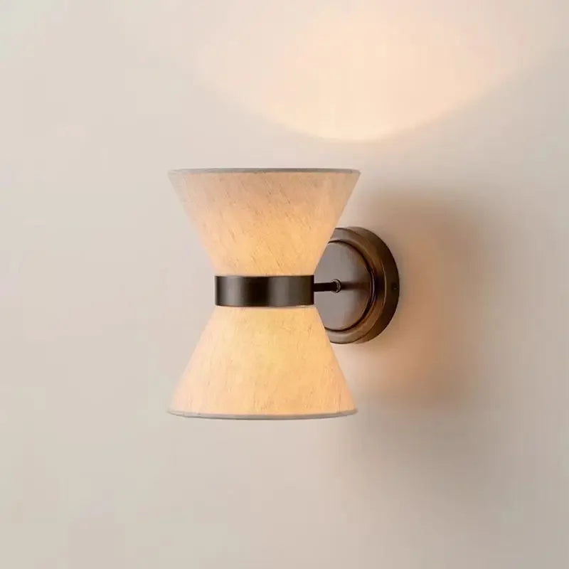 Sorrelfell Wall Lamp