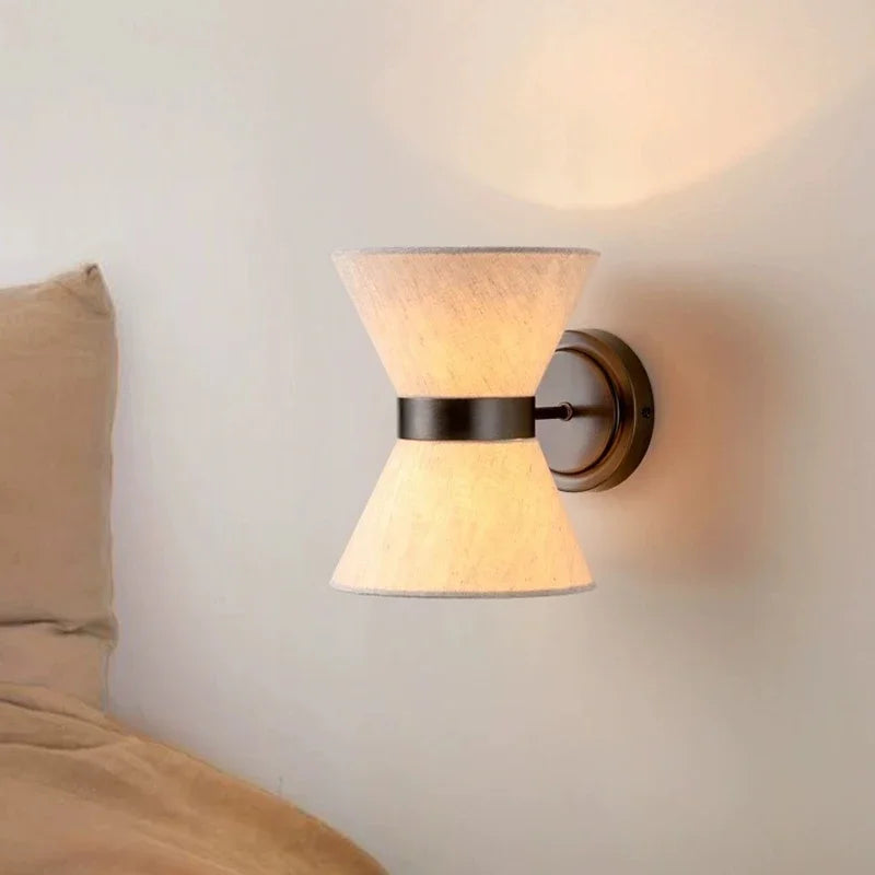 Sorrelfell Wall Lamp