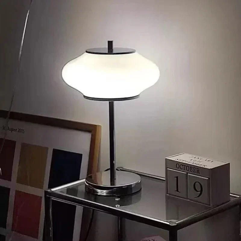 Sorstvia Table Lamp