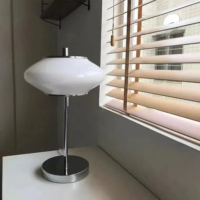 Sorstvia Table Lamp