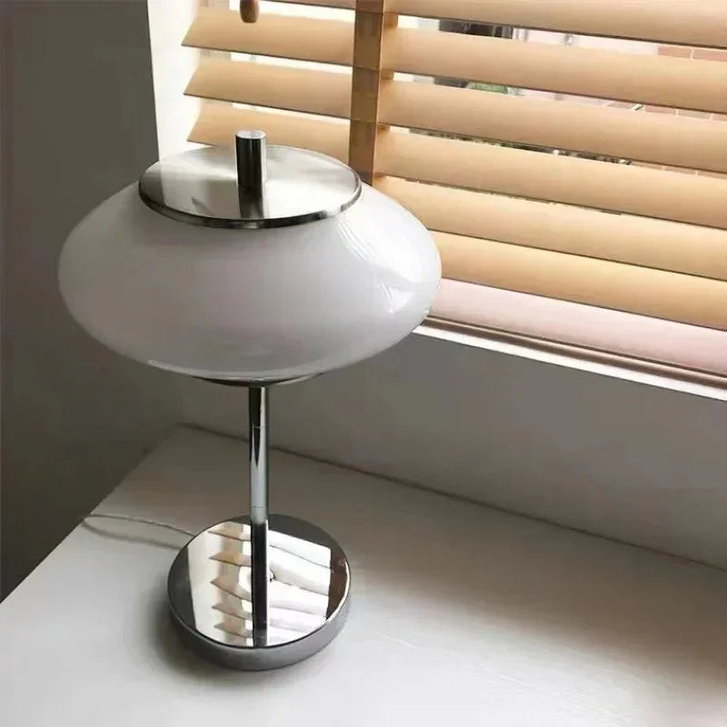 Sorstvia Table Lamp