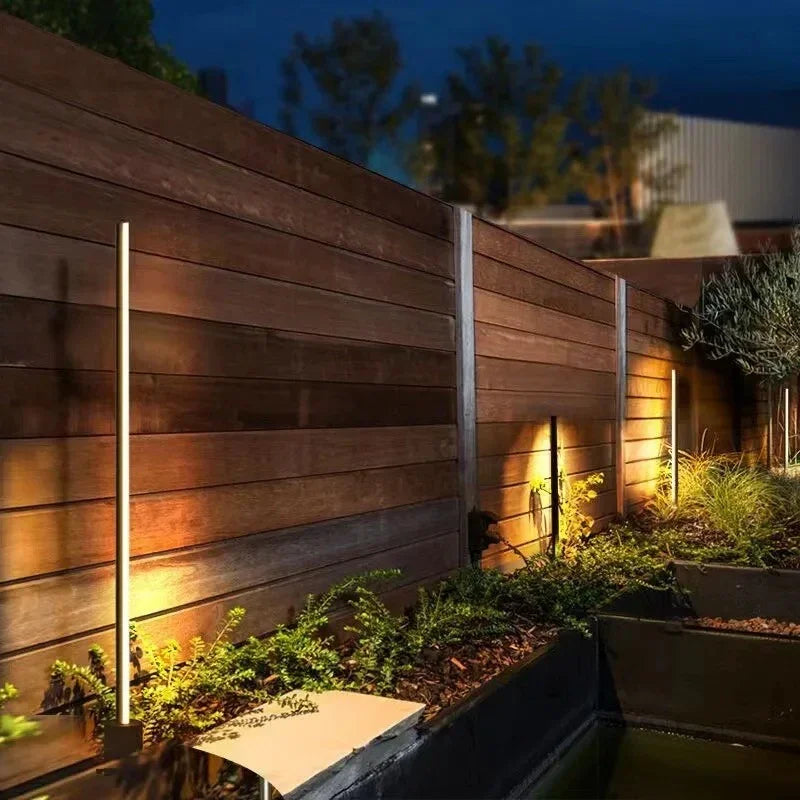 Sprucebrook LED Lawn Light