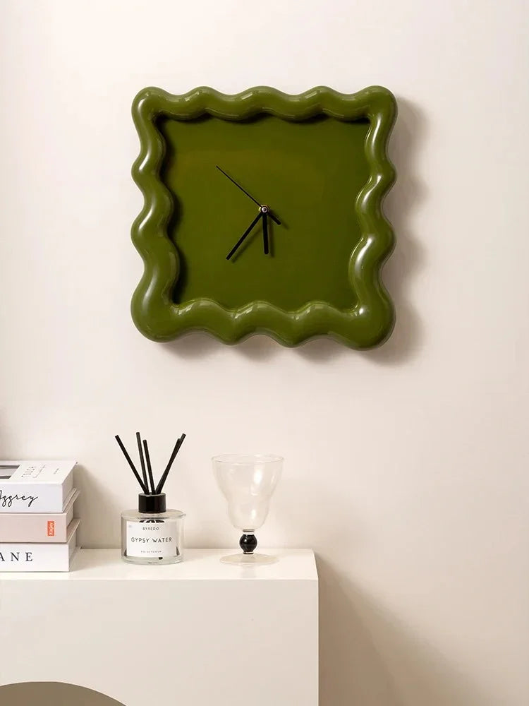 Stonedale Clock