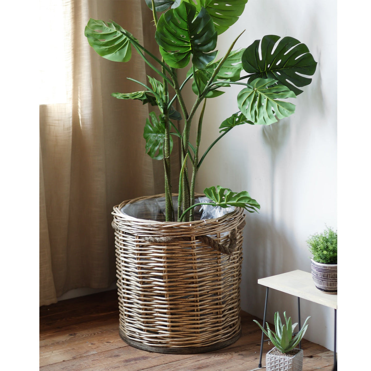 Storage Basket Model Fxpi | High & Bury