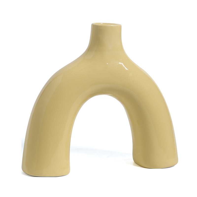 Stylish and Creative Ceramic Vase | High & Bury
