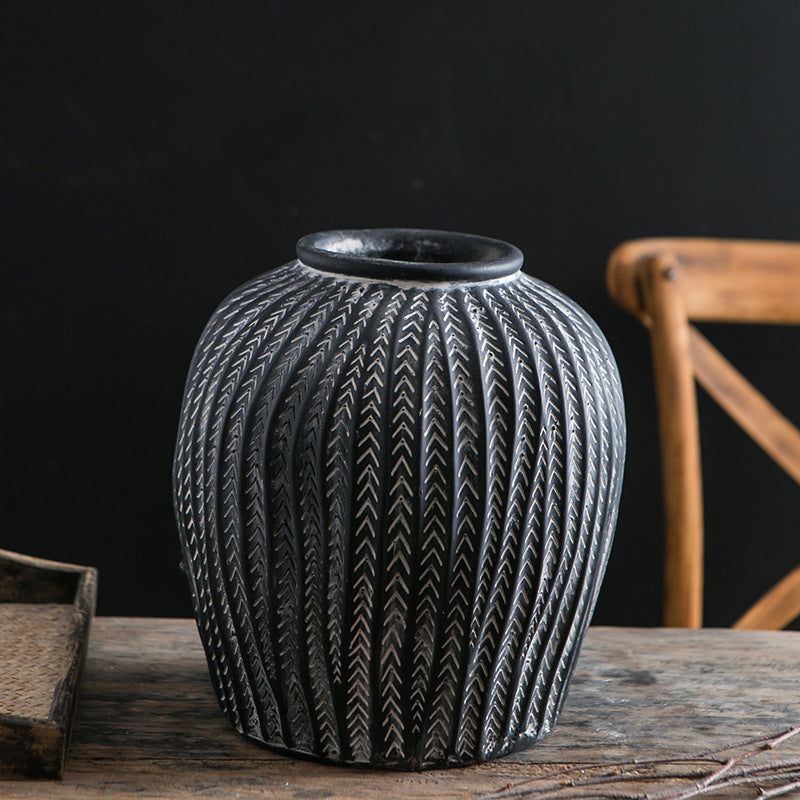 Stylish Ceramic Vase Black | High & Bury