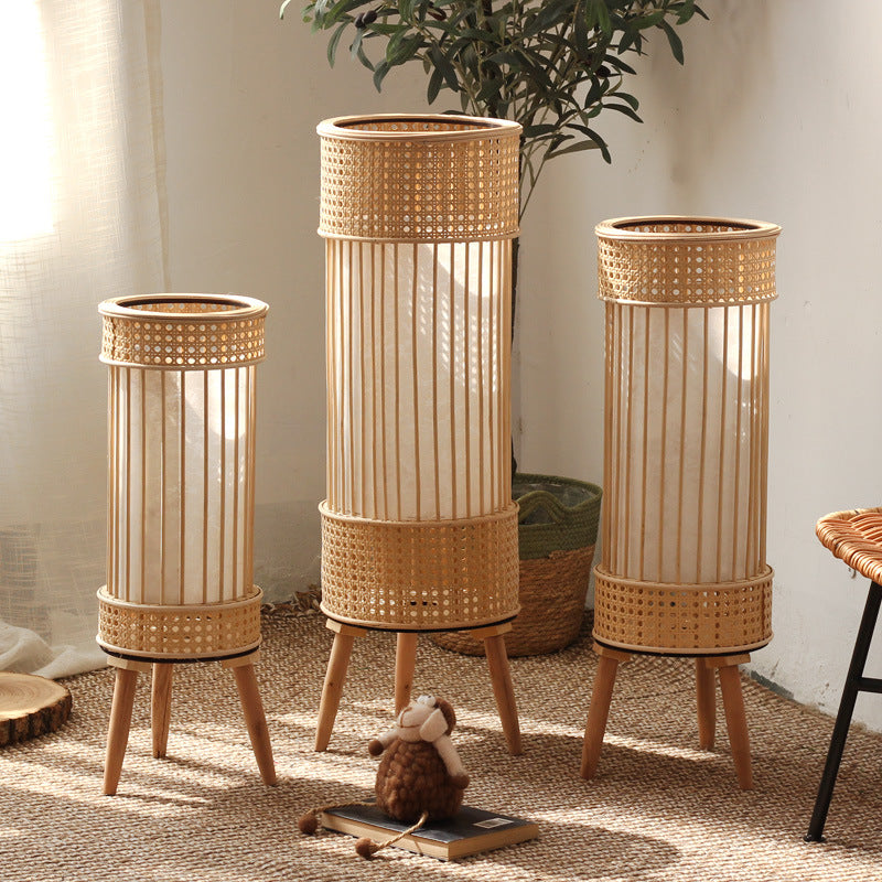 Stylish Floor Lamp in Modern Design | High & Bury