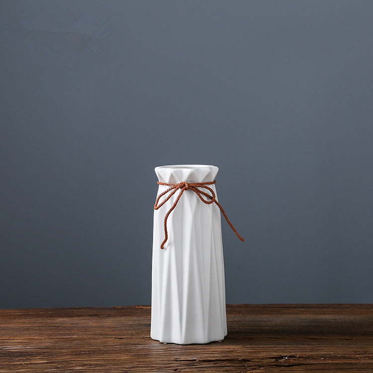 Stylish Flower Vase | High & Bury