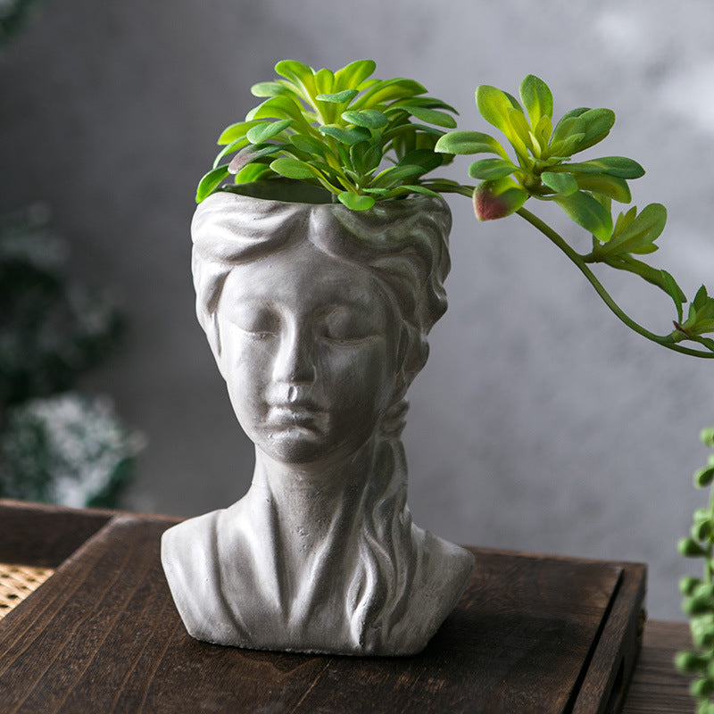 Stylish Sculpture Head | High & Bury