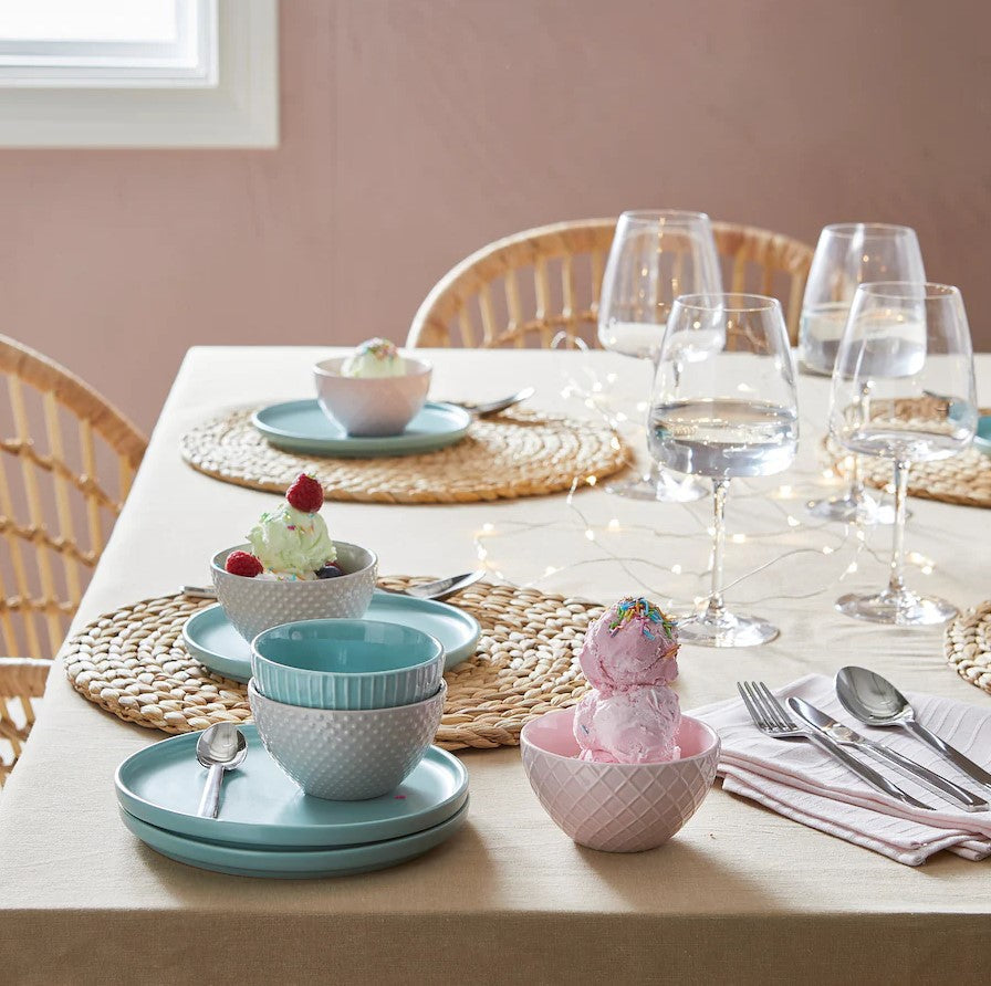 Stylish Table Mat made of Handcrafted Natural Material | High & Bury