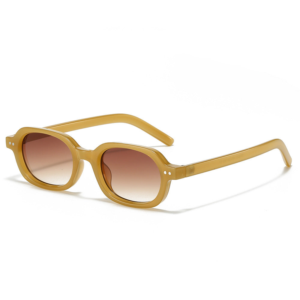 Stylish Vintage-Inspired Oval Sunglasses with Timeless Frame Design, view 6