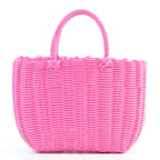 Stylish Woven Beach Bag | High & Bury