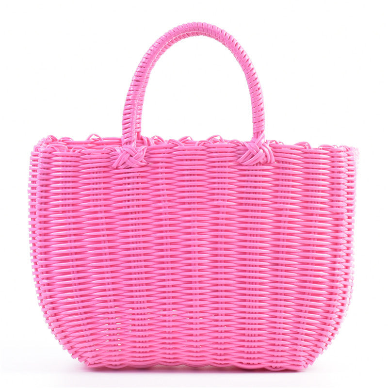 Stylish Woven Beach Bag | High & Bury