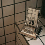 Ulita Desk Calendar