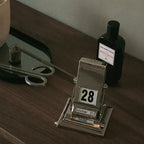 Ulita Desk Calendar