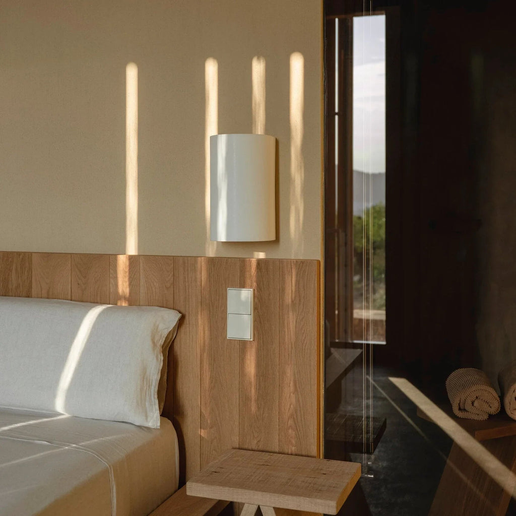 Urdia Wall Lamp