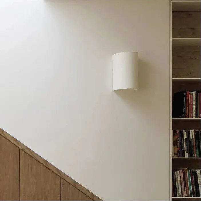 Urdia Wall Lamp