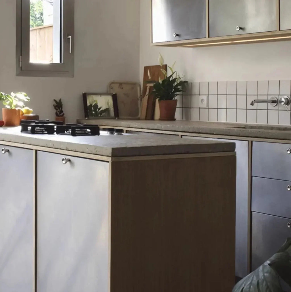 Urstunda Brass Cabinet Handle