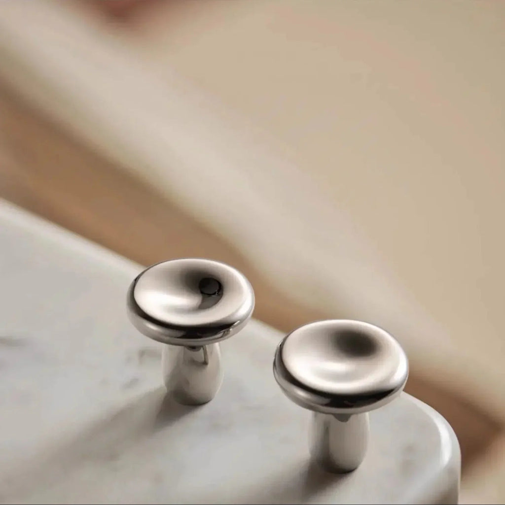 Urstunda Brass Cabinet Handle