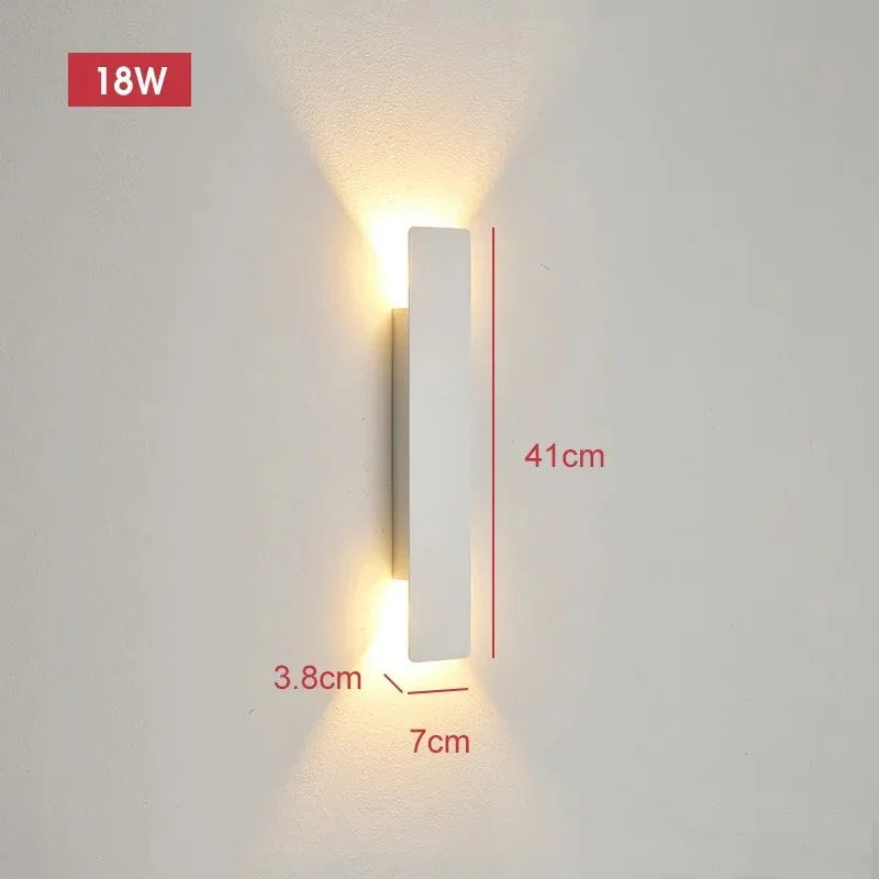 Urvella Outdoor Wall Light