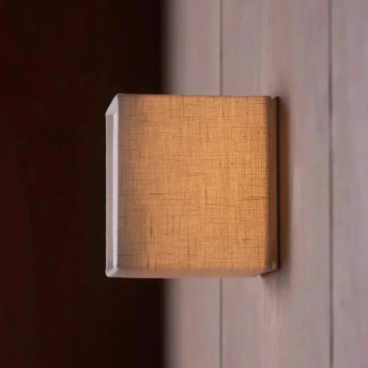 Valesa Fabric Wall Lamp