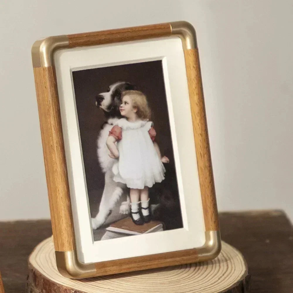 Verbanta Tabletop Photo Frame