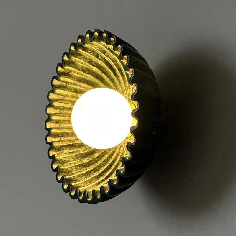 Verstova Wall Lamp
