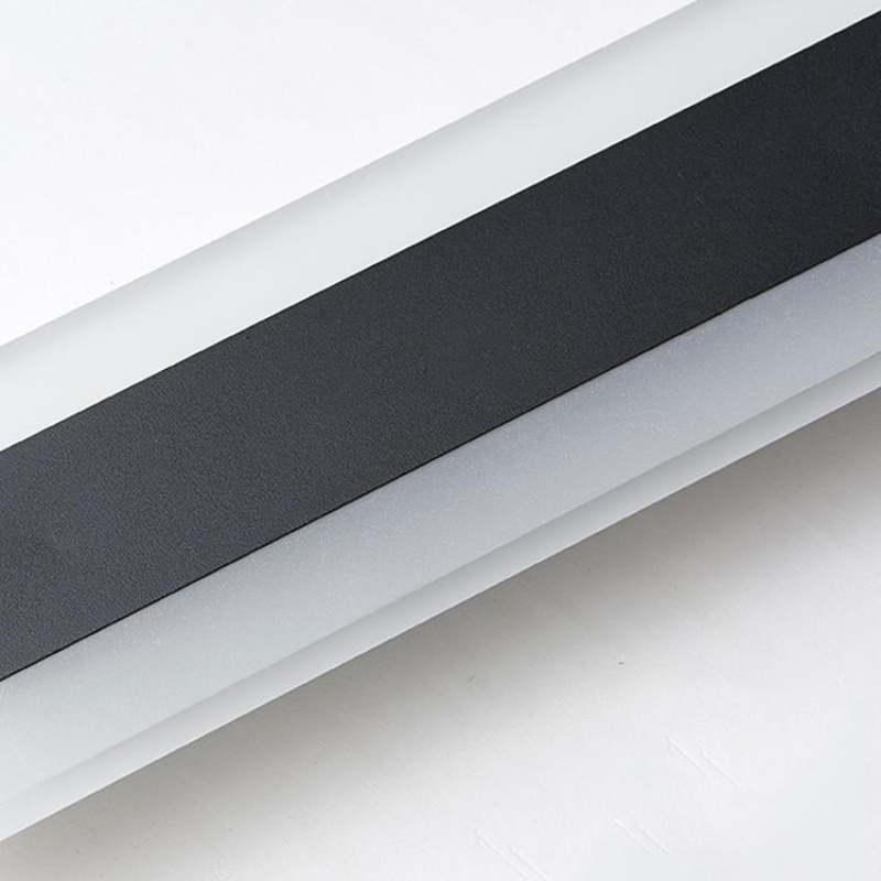 Wanderhaven Linear Metal Outdoor Wall Light