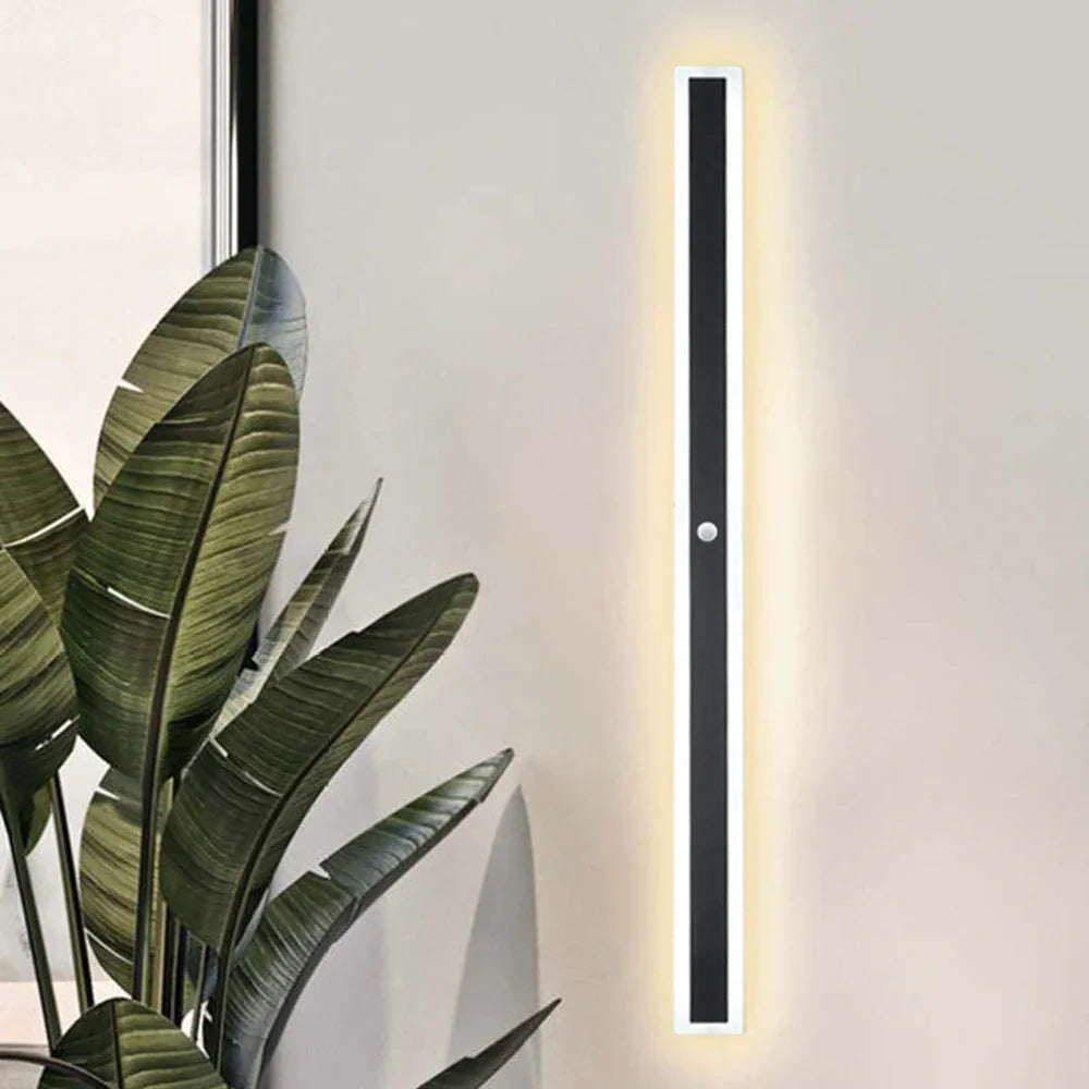Wanderhaven Linear Metal Outdoor Wall Light