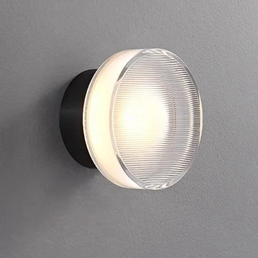 Wendeda Wall Lamp