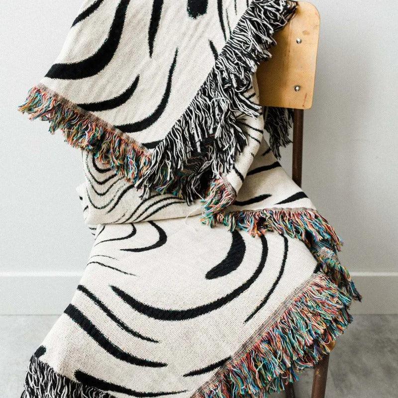 Wendvia Throw Blanket