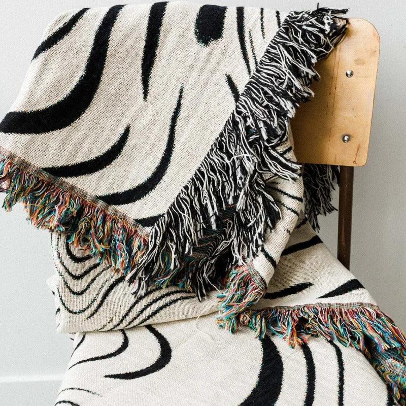 Wendvia Throw Blanket
