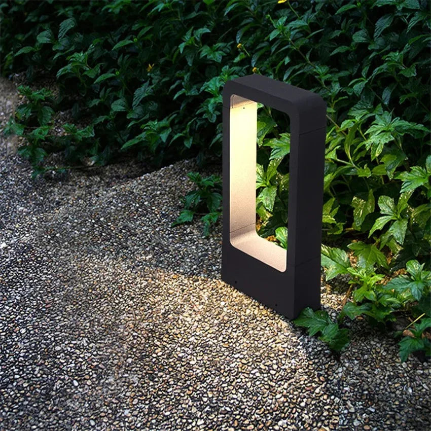 Wenina LED Garden Light