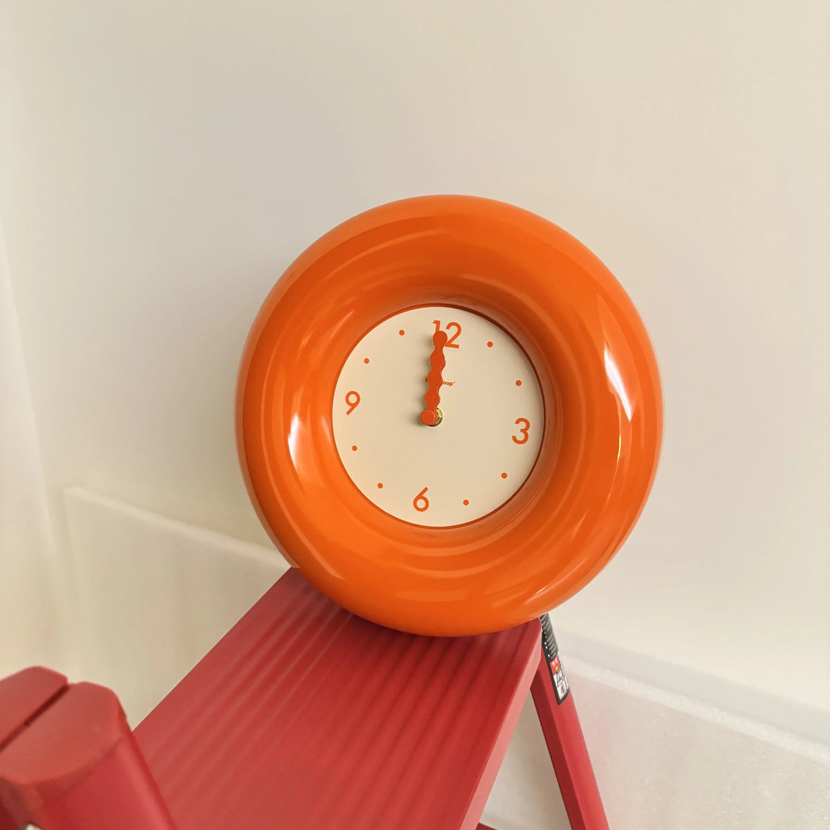 Wilbelta Wall Clock
