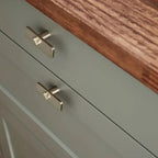 Willowmere Door & Cabinet Handle