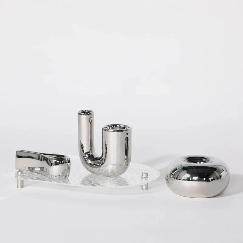 Wilndoma Candle Holder