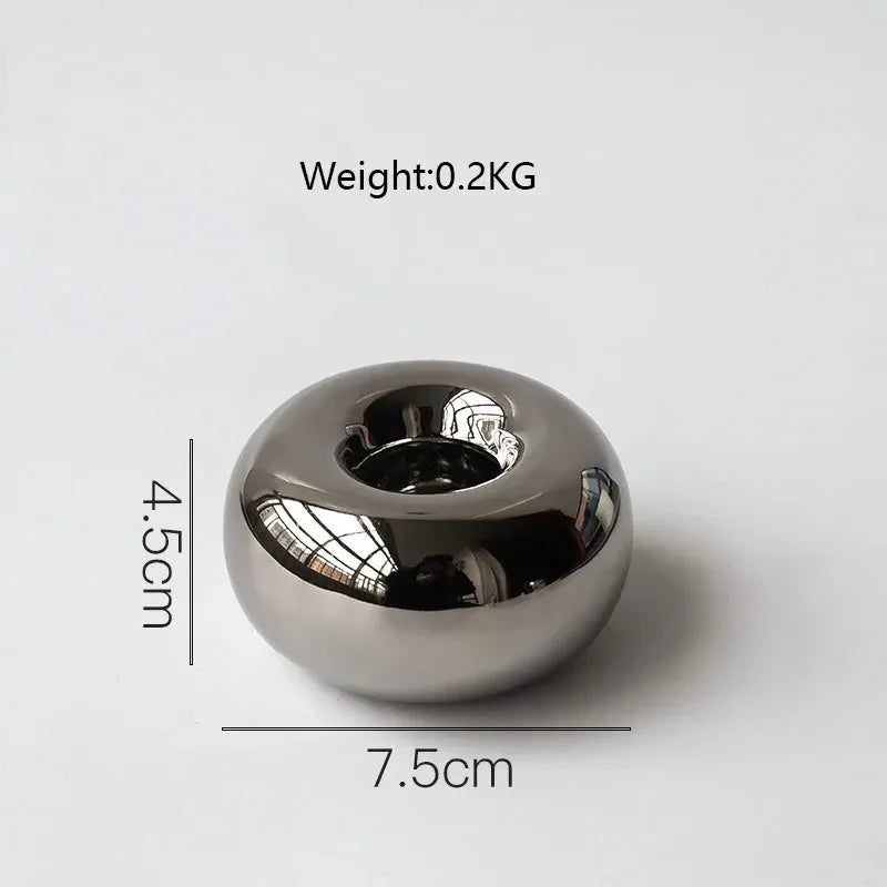 Wilndoma Candle Holder