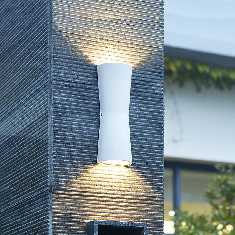Wilstessa Outdoor LED Wall Light
