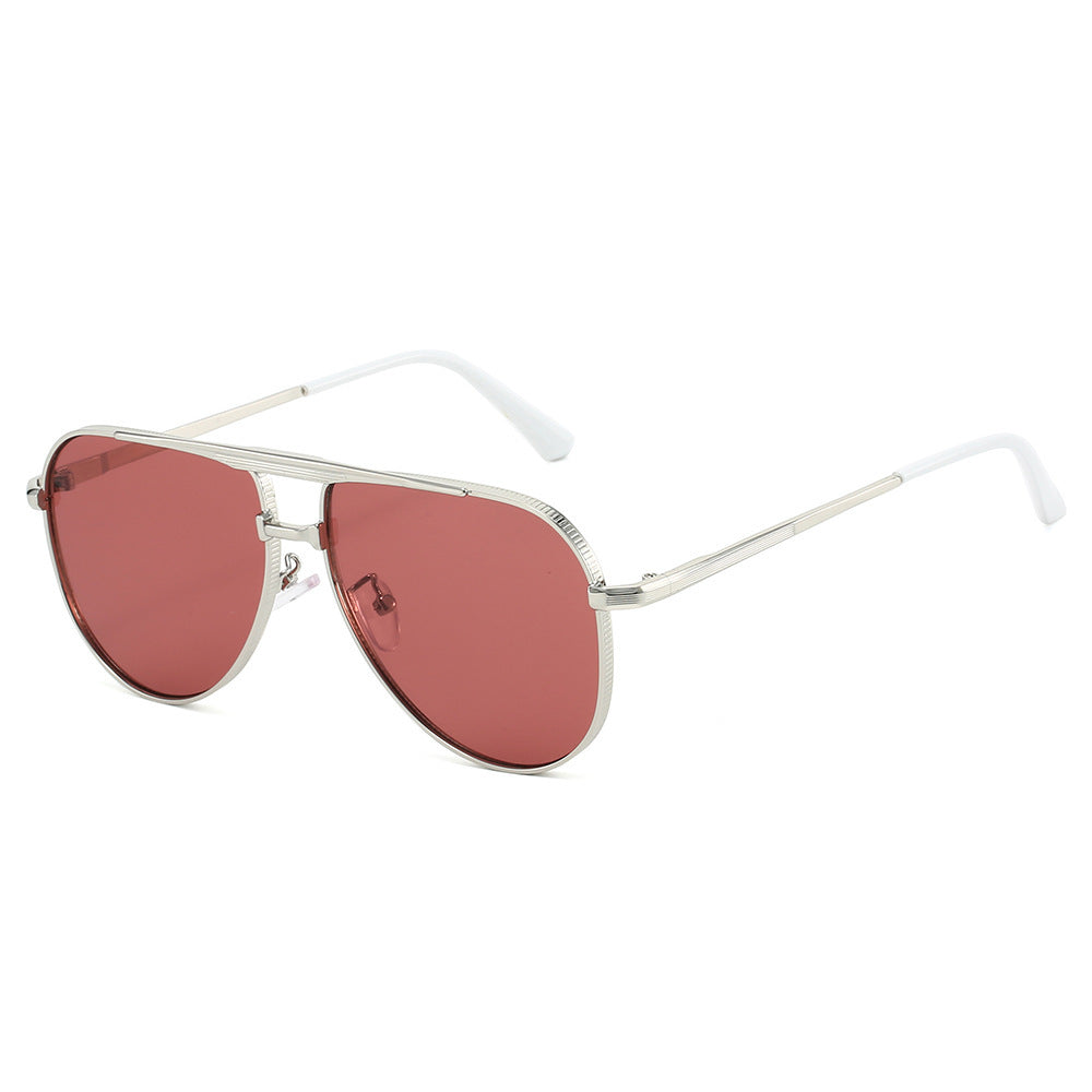 Women's Vintage Pilot Sunglasses with Metal Frame and UV400 Lenses, view 8