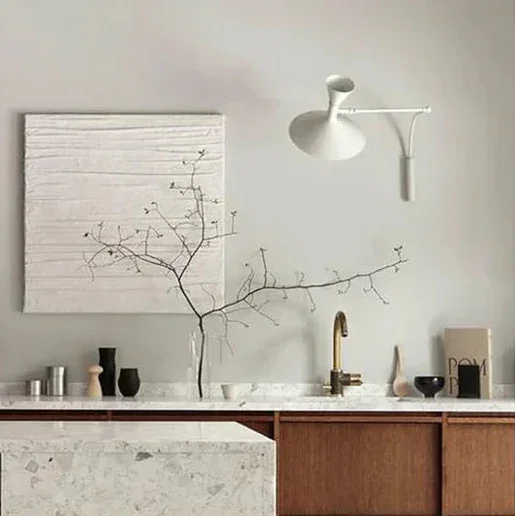 Yarboda Wall Lamp