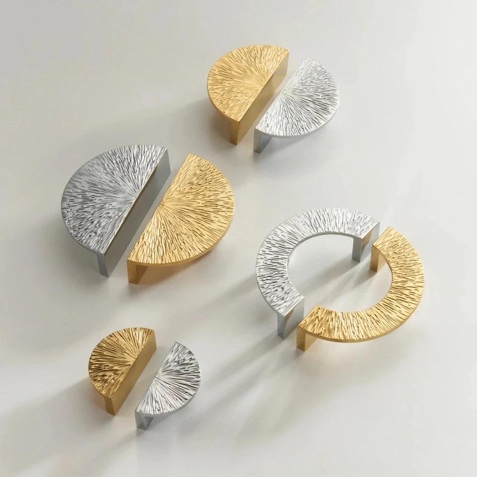 Yaresa Brass Knobs