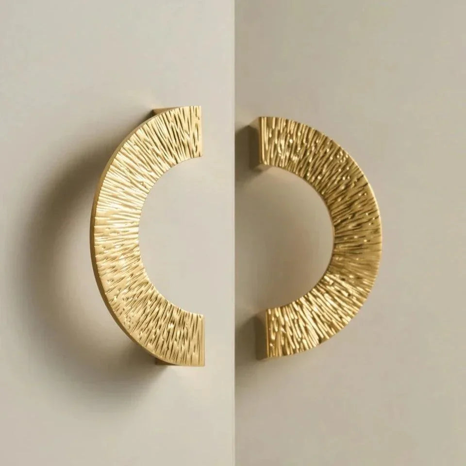 Yaresa Brass Knobs