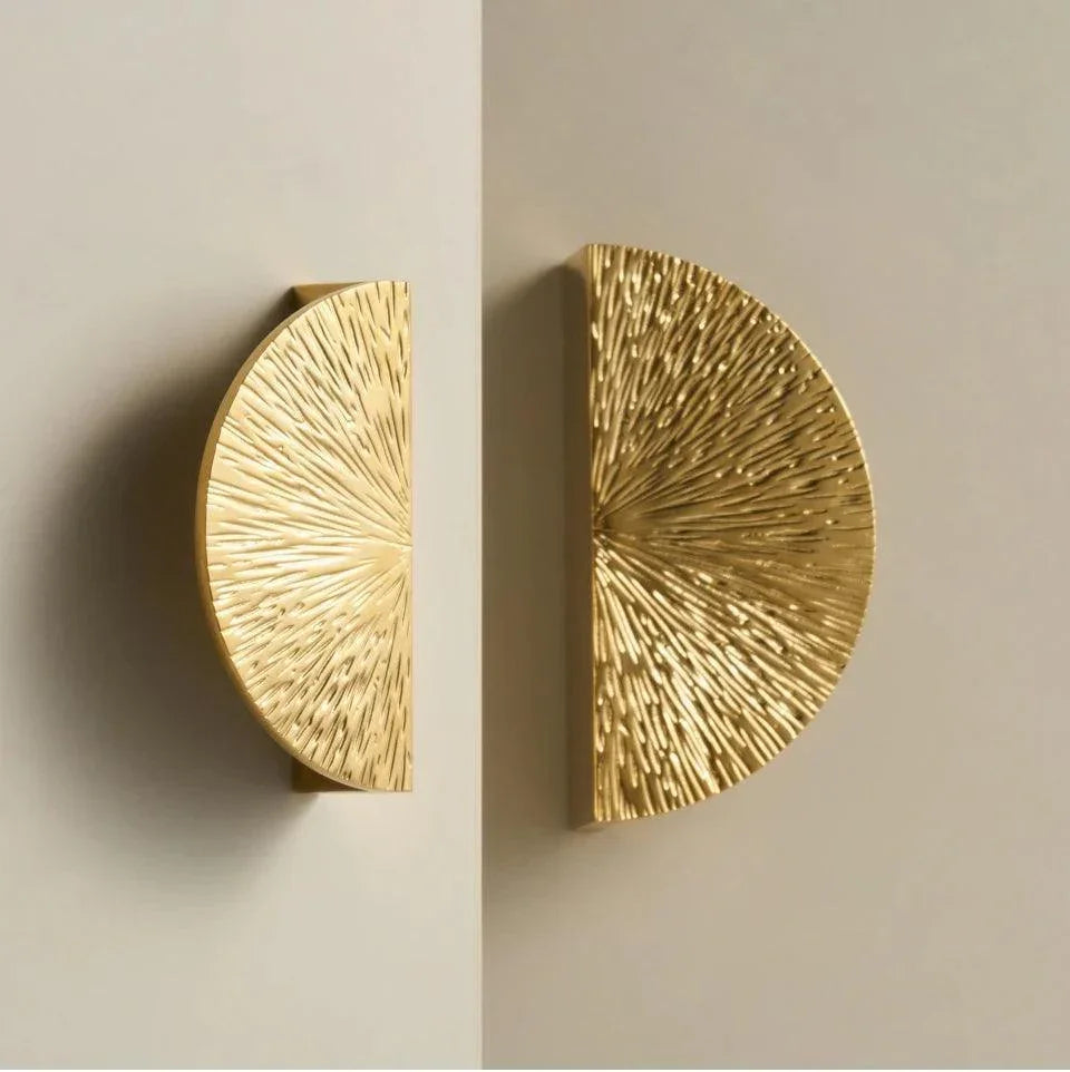 Yaresa Brass Knobs