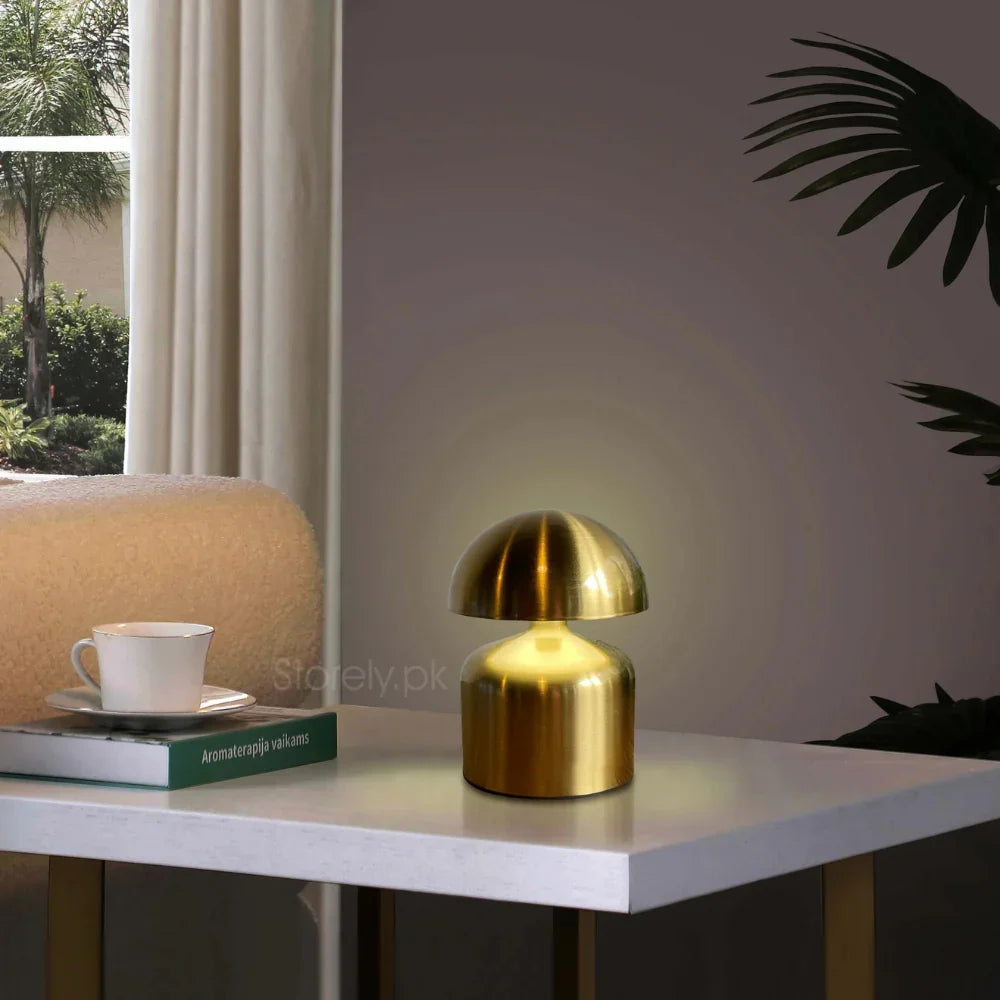 Yarnora Portable Lamp